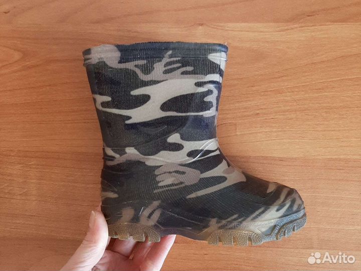 Резиновые сапоги