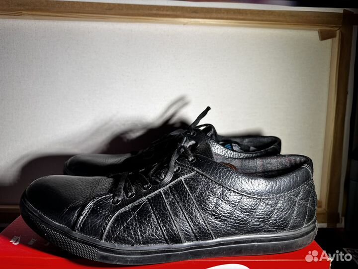 Ботинки чёрные