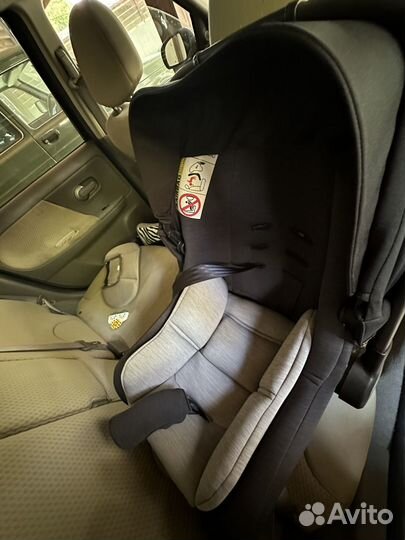 Автолюлька Nuna с базой Isofix
