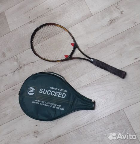 Ракетка для большого тенниса