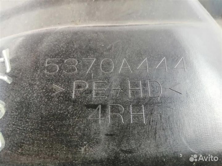 Подкрылок задний правый Митсубиси Лансер 10