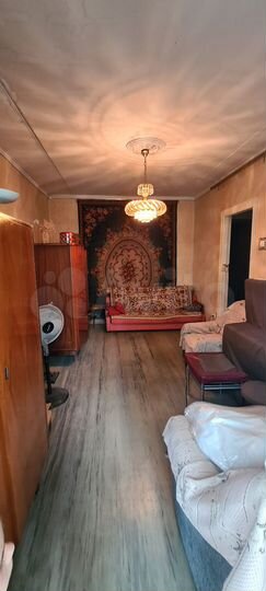 Доля в 2-к. квартире, 67,6 м², 3/6 эт.