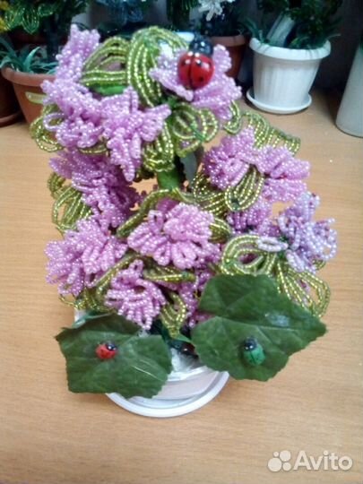 Деревья и цветы из бисера