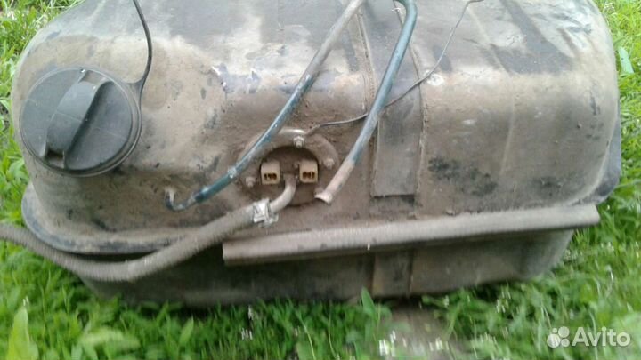 Бензобак на Ваз 2107(доставка,торг)