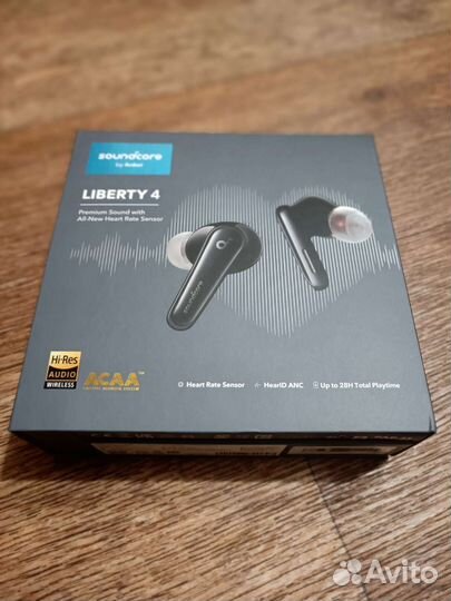 Soundcore liberty 4