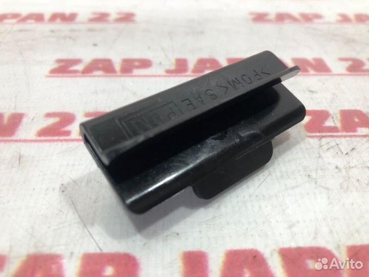 Клипса крепления бампера Toyota