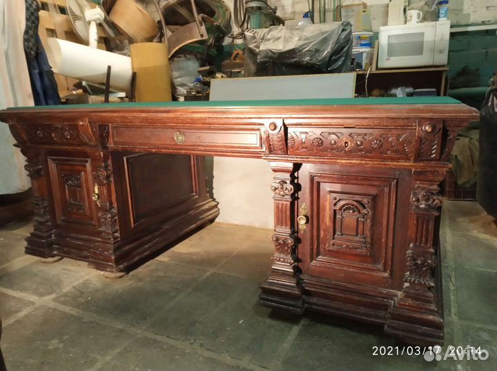 Антикварный старинный письменный стол