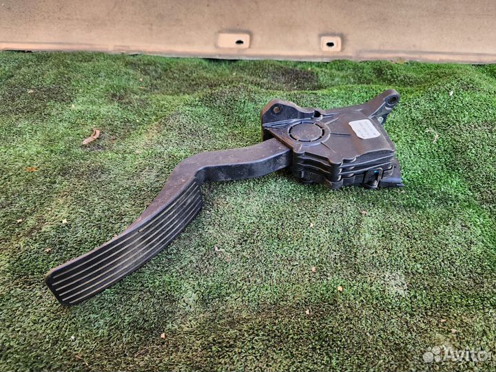 Педаль газа SsangYong Actyon New Актион 2