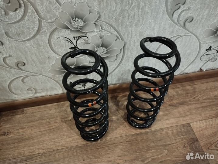 Задние пружины Шкода yeti