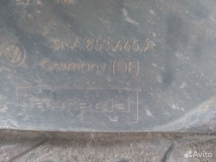 Накладка бампера переднего левая VW Tiguan 16MY