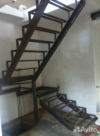 Лестница металлическая
