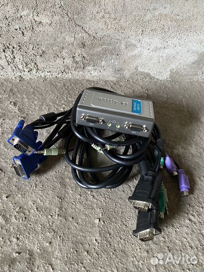 KVM переключатель D-link 2 port