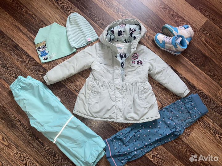 Комплект одежды на девочку