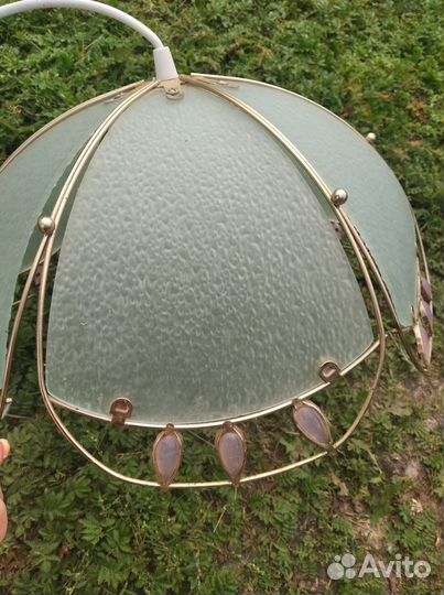 Стеклянные люстры