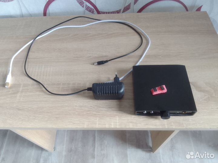 Tempotec Serenade iDSD (цап AKM AK4490EQ)