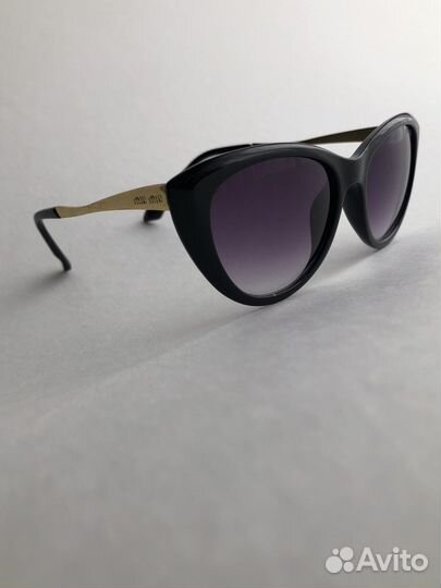 Солнцезащитные очки