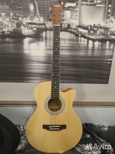 Акустическая гитара Caravan Music