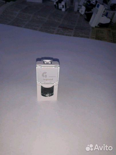 Модуль информационный Legrand