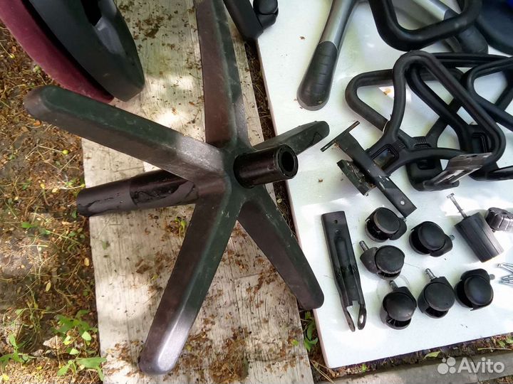 Запчасти для комп. кресла