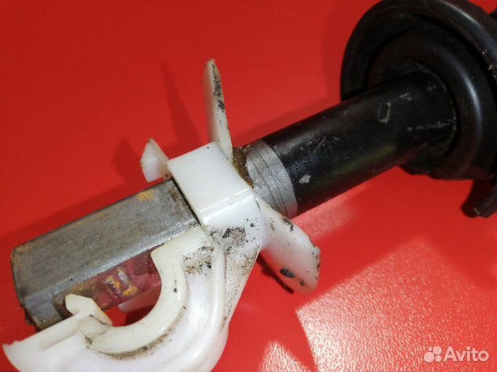 Рулевой карданчик Nissan Skyline V35 VQ25DD