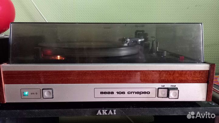 Проигрыватель винила Вега 106
