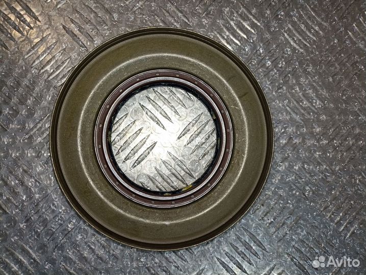 Сальник хвостовика MB Actros