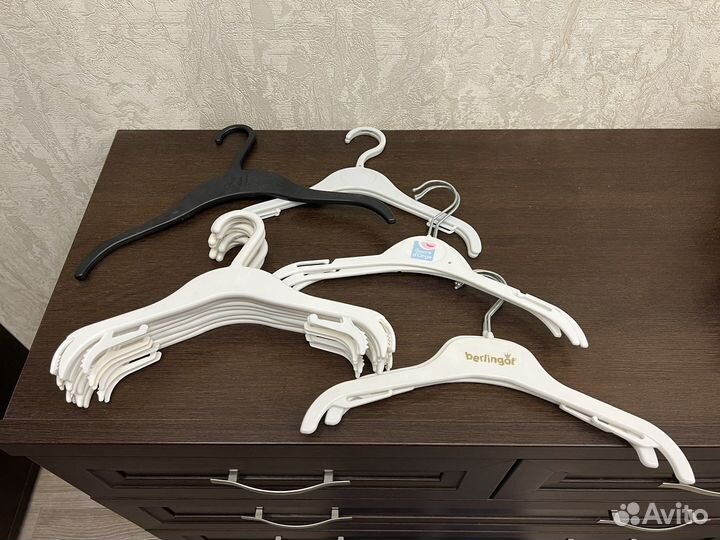 Плечики (вешалки) брендовые (h&m и др) детские