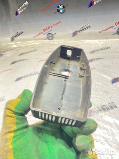 Накладка зеркала Bmw X1 E84 N46B20 2011