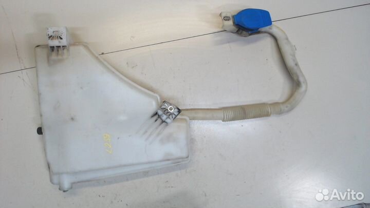 Бачок омывателя Volkswagen Touareg, 2011