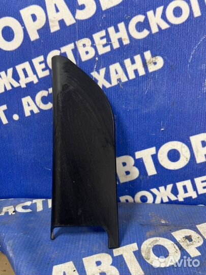 Накладка зеркала. Mazda Mpv минивен GY-DE 2001