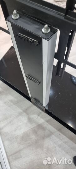 Полка подставка под телевизор