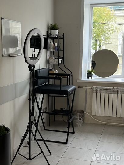 Стол для бровиста визажиста, режиссерский стул