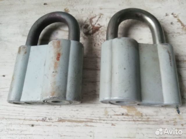 Замок навесной СССР. Дверной засов