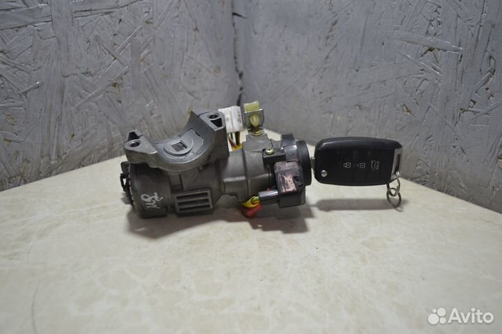 Замок зажигания Kia Ceed 2 JD