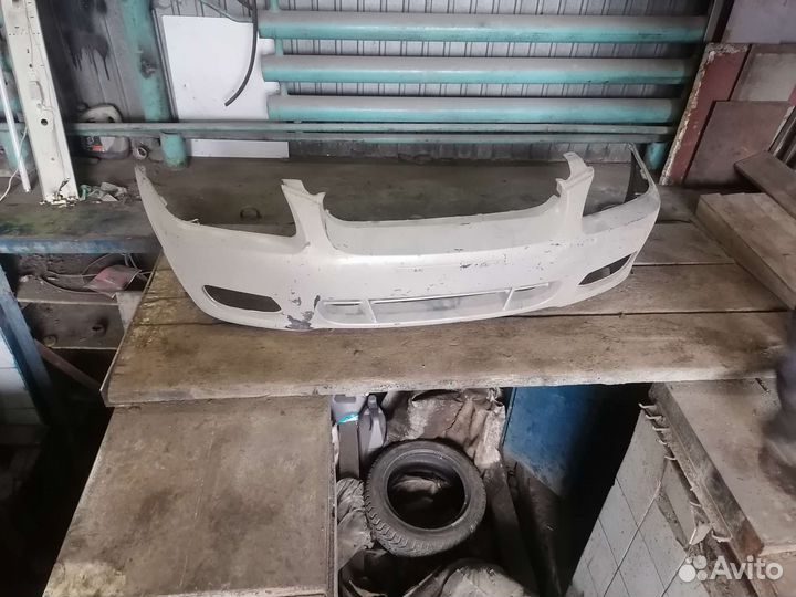 Бампер на hyundai акцент