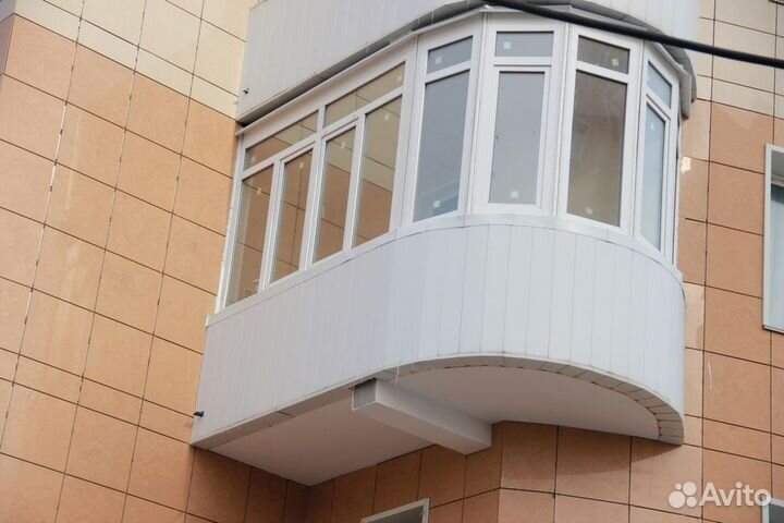 Остекление балконов и лоджий в рассрочку O7039