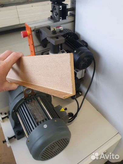 Станок для склеивания телескопического наличника