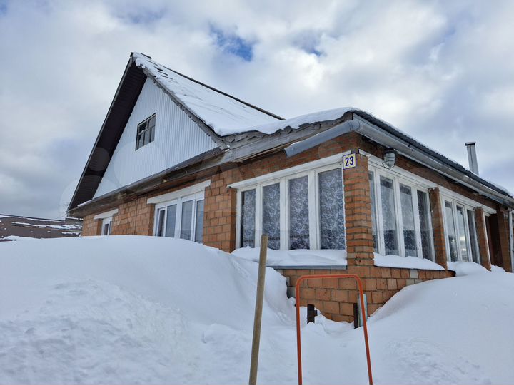 Дом 100 м² на участке 21 сот.