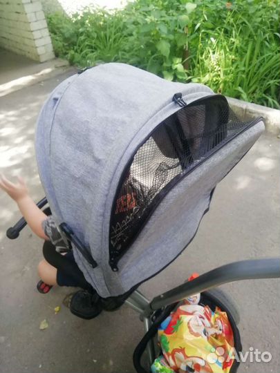 Велосипед с родительской ручкой