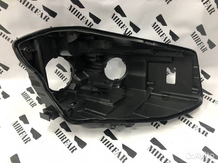 Правый корпус фары Mercedes Benz A w176 2012-2015