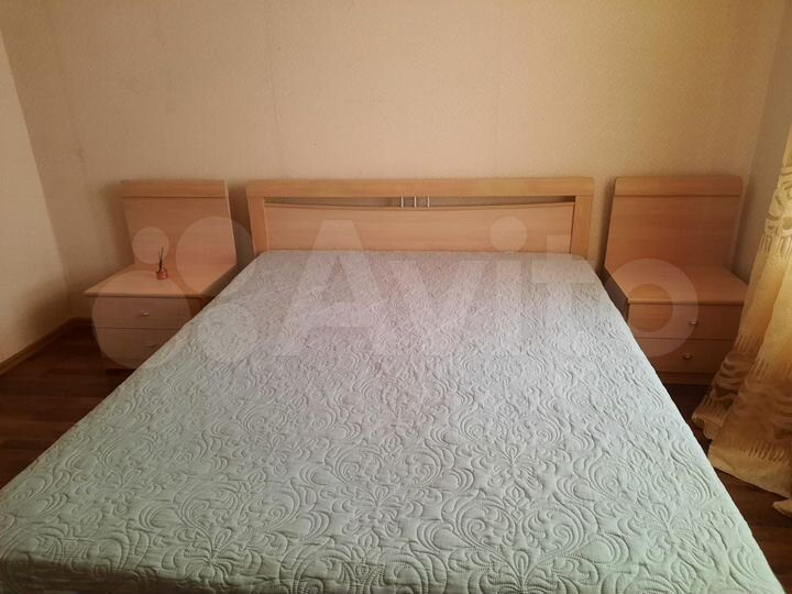 2-к. квартира, 65 м², 1/10 эт.