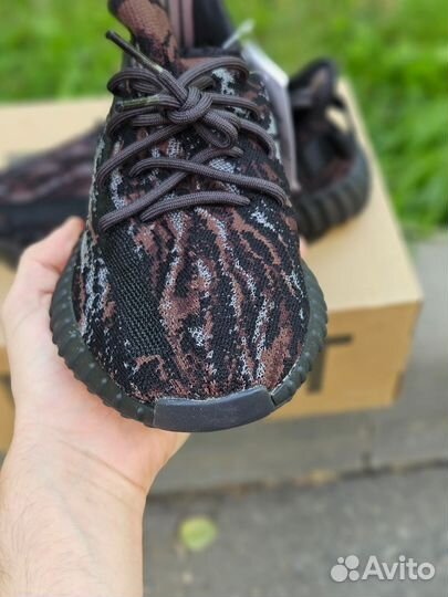 Кроссовки мужскиеYeezy 350