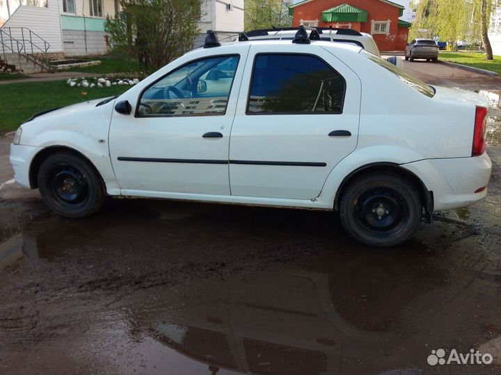 Renault Logan 1.4 МТ, 2012, битый, 222 000 км