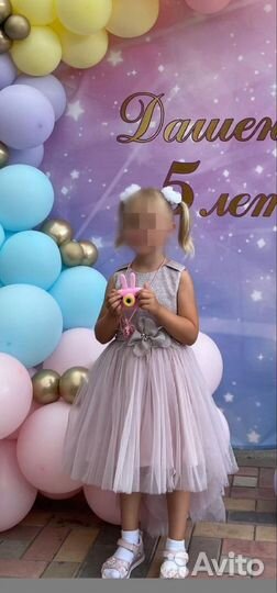Платье нарядное для девочки 110 р