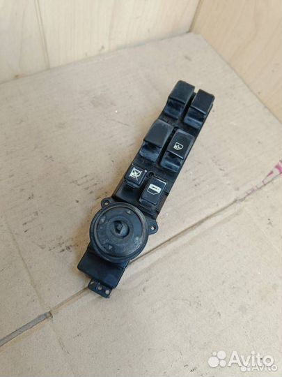 Блок управления стеклоподъемниками Geely