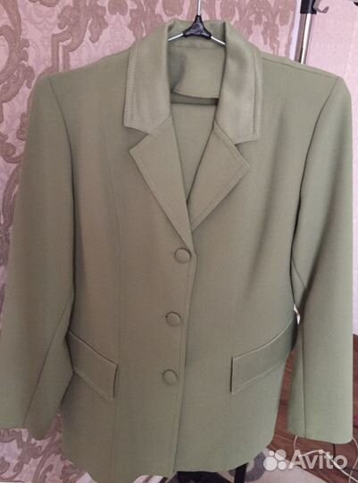 Костюм классический женский