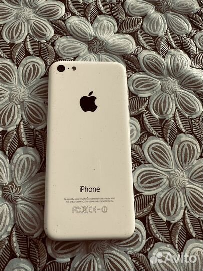 iPhone 5C, 16 ГБ