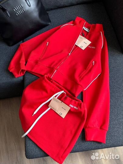 Стильный костюм Miu Miu