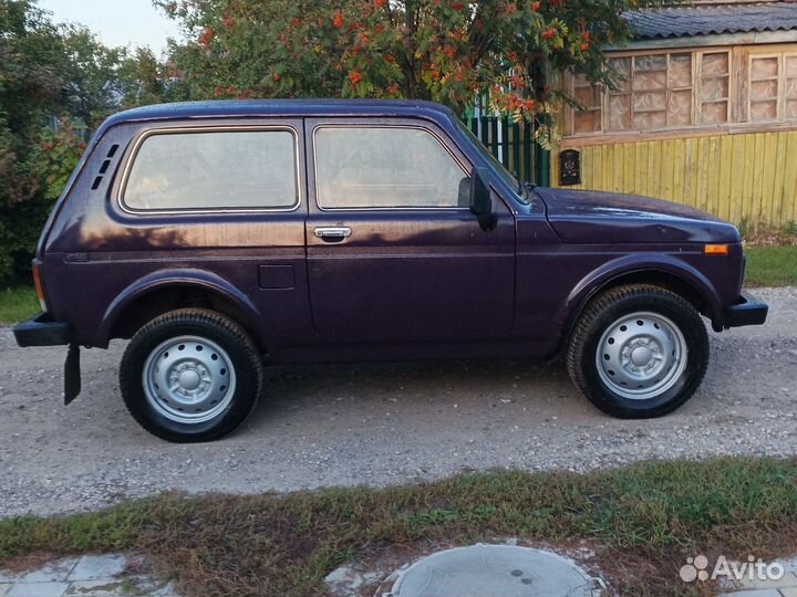 LADA 4x4 (Нива) 1.6 МТ, 1999, 75 000 км
