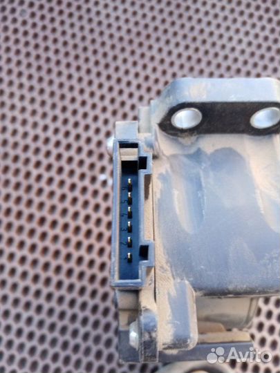 Педаль газа Skoda Fabia